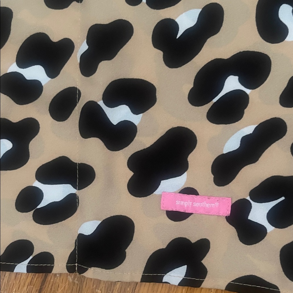 Simply Southern - Animal Print Oversized Top in Tan, Black & Cream - Picture 3 of 3
